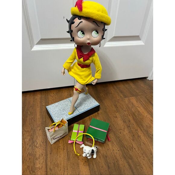 Danbury Mint Betty Boop Porcelain Collector 16" Doll "Shopping Spree" 1996 - Picture 10 of 16